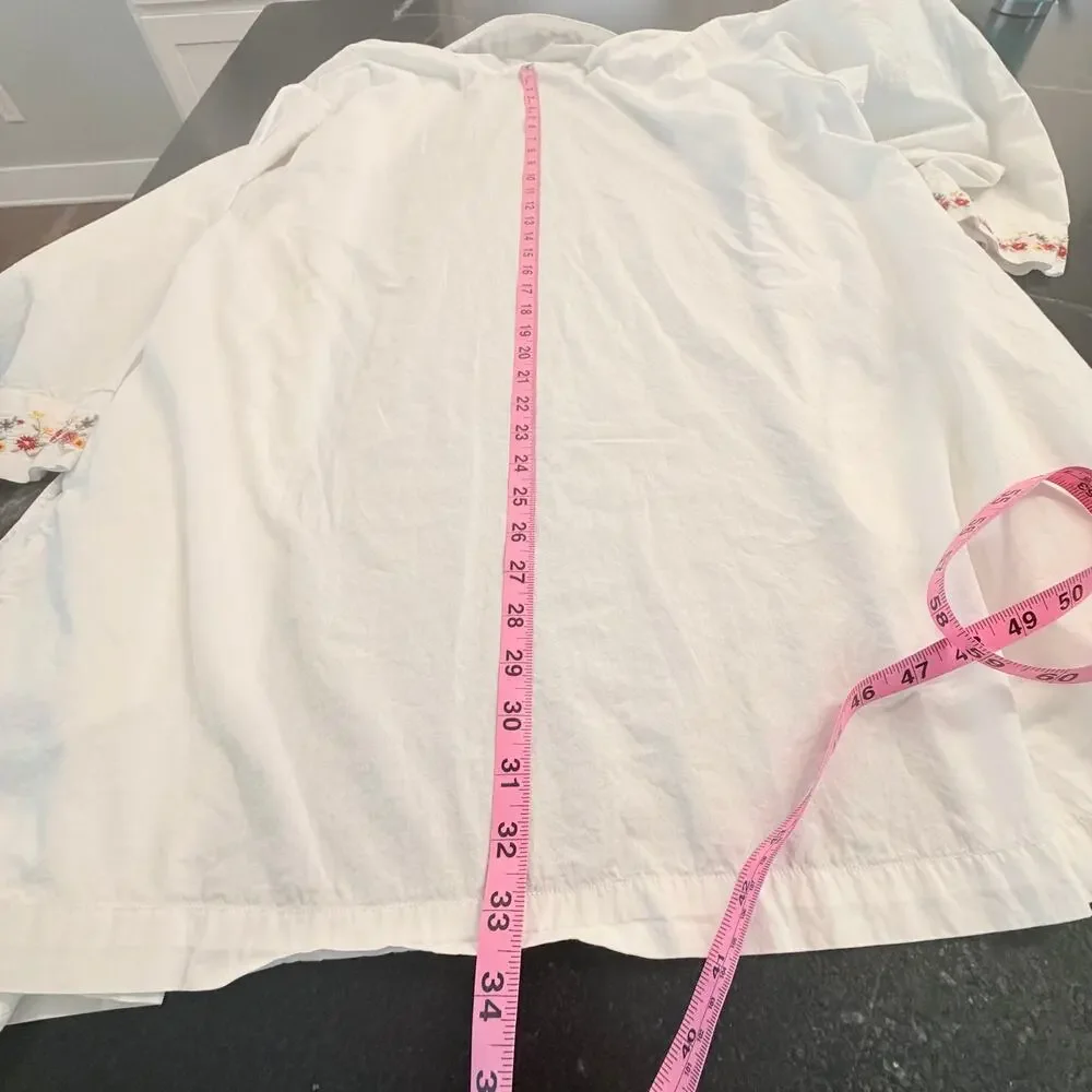Pottery Barn Bed Bath Y2K Floral Embroidered Cotton Robe Women’s Small
